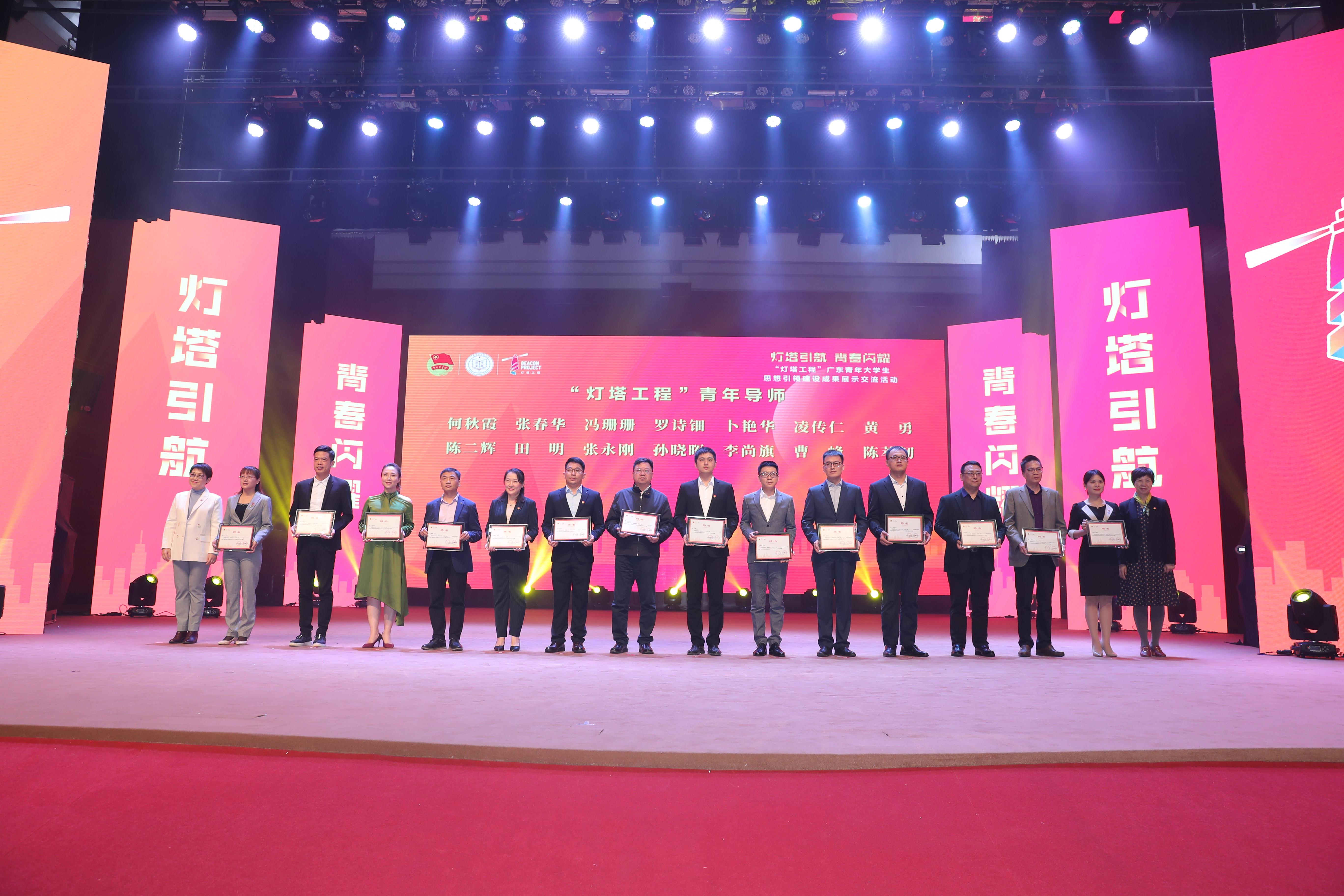 支部年度团总结大学生工作方案_团支部学年工作总结大学_大学生团支部年度工作总结
