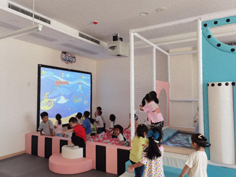 数字化时代下，全方位打造智慧化幼儿园体系的探索与实践